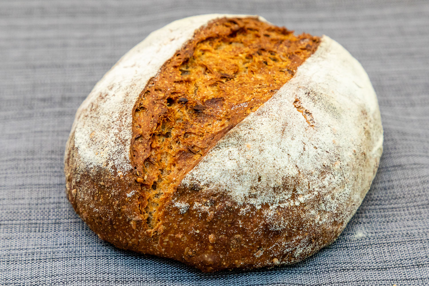 Mini-Körnerbrot Brotbackrezept